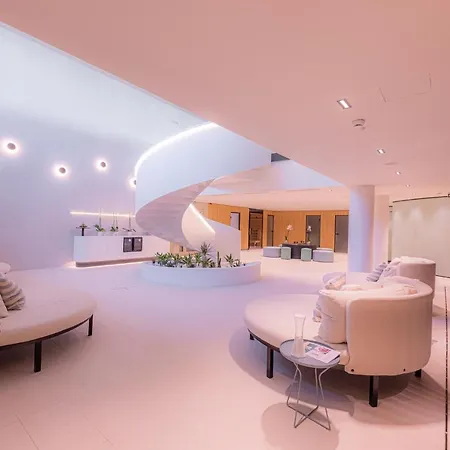 Lua - Adults Only Otel 5*