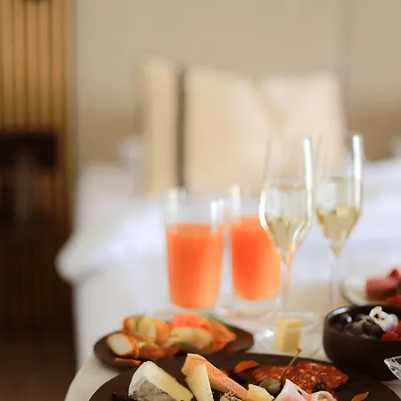 Otel Lua - Adults Only 5*